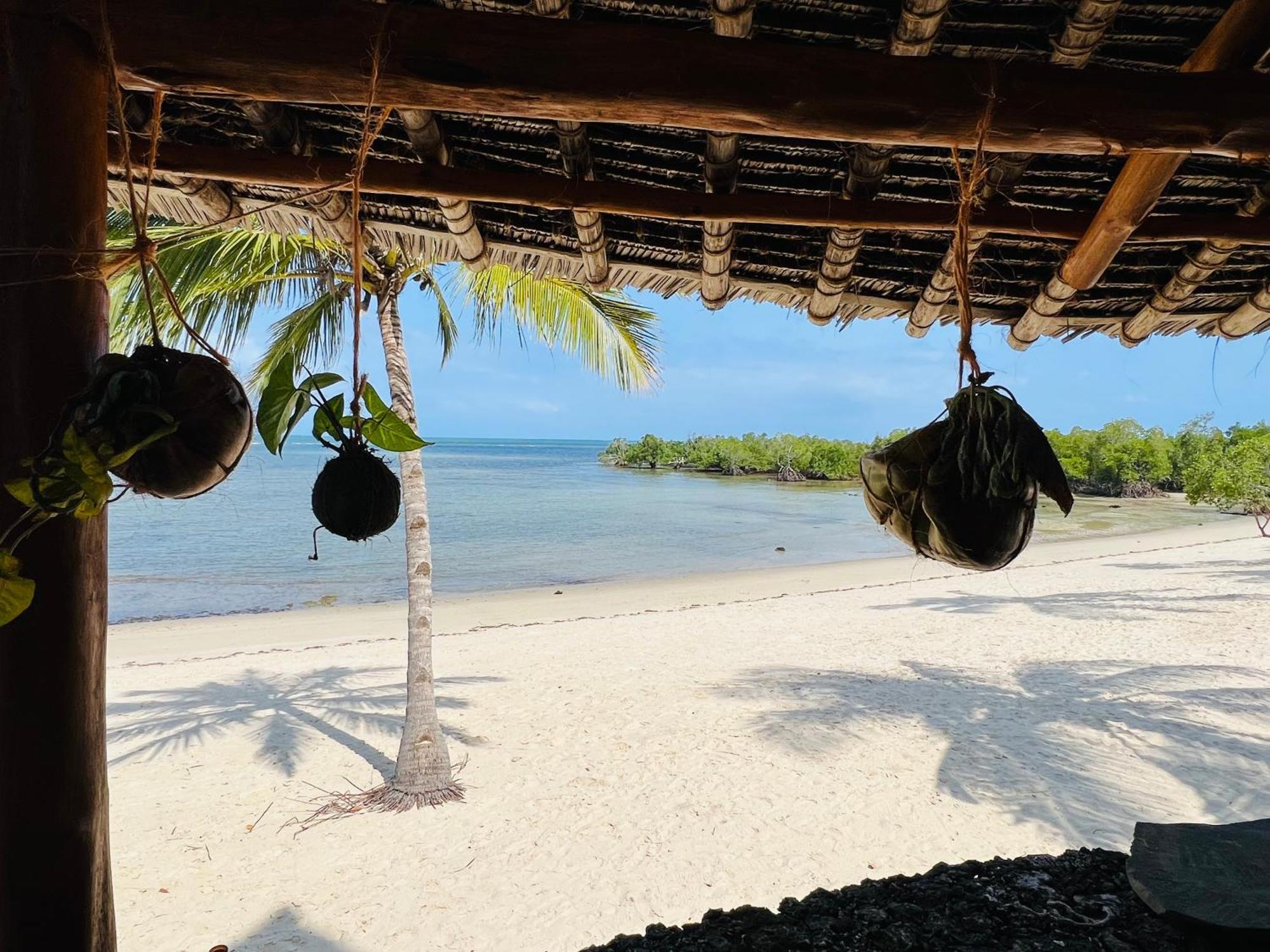 Mwazaro Beach Lodge Shimoni Zewnętrze zdjęcie